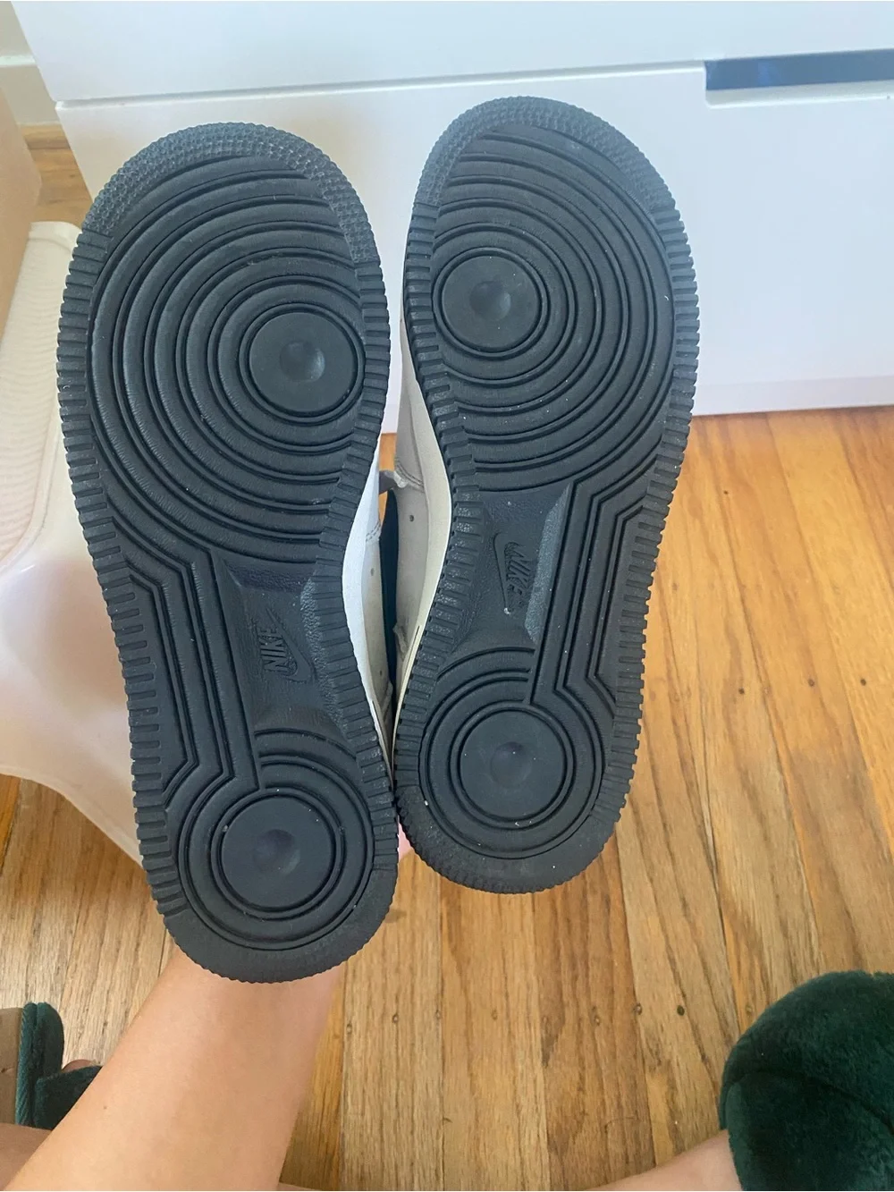 Nike Kids Low-Top Sneakers in White and Black